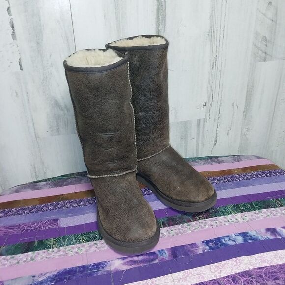 Ugg Classic Tall Bomber Boots 5804 Women's Size 5 Brown - Picture 1 of 12